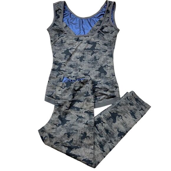 New without Tags Ladies Sweat Shaper Camo Tank‎ and Leggings Set Large/XL - Picture 11 of 16